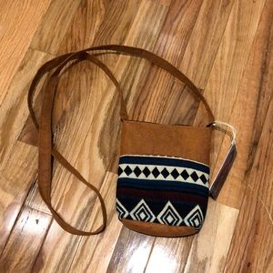 Terra natural design crossbody purse